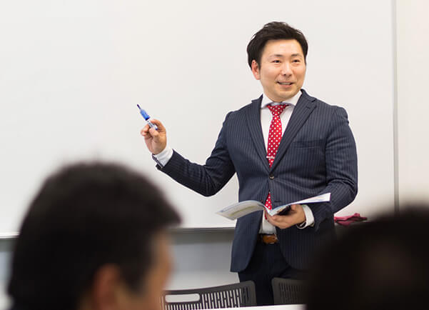 イベントサイト支店　佐々木支店長