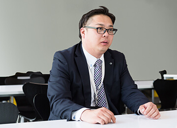 北東京支店　佐藤支店長